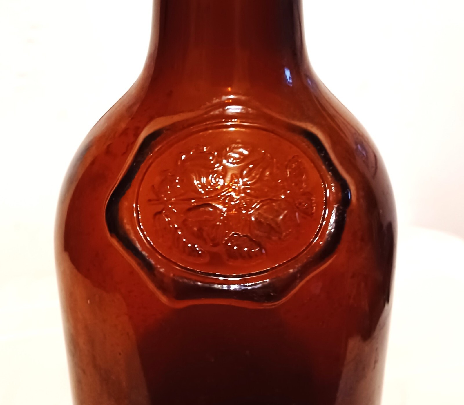 Vtg Four Roses 4/5 liquor bottle federal law embossed