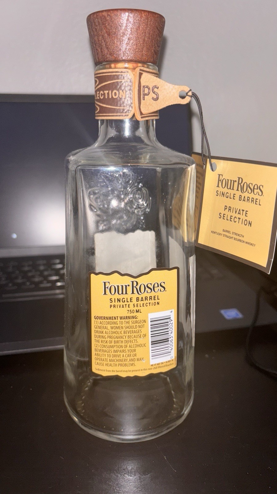 Four Roses Single Barrel Kentucky Straight Bourbon Empty Liquor Bottle 750mL