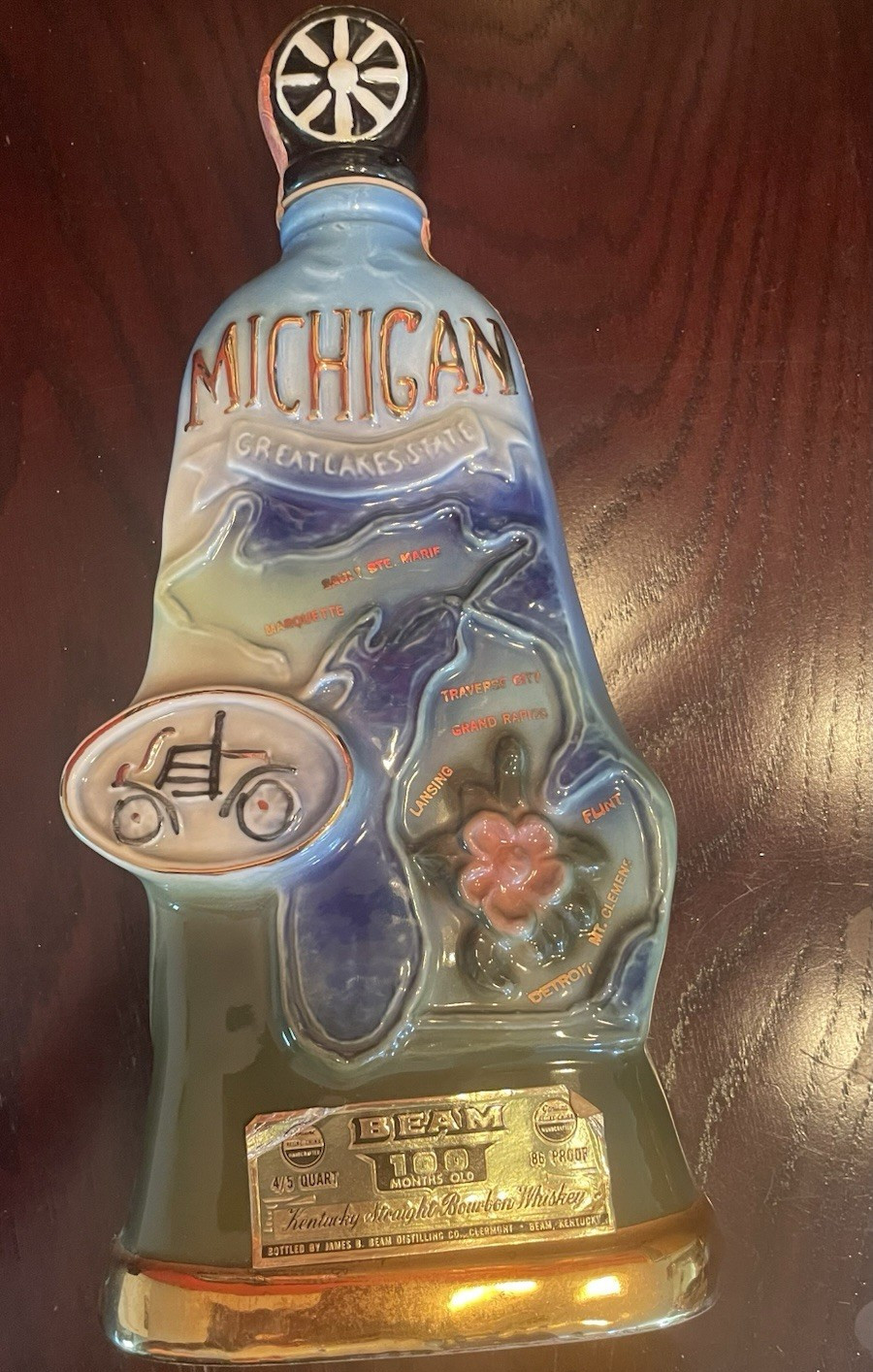 Beam Michigan Great Lakes State Decanter Liquor Bottle, Multi-Color, 4/5 Quart