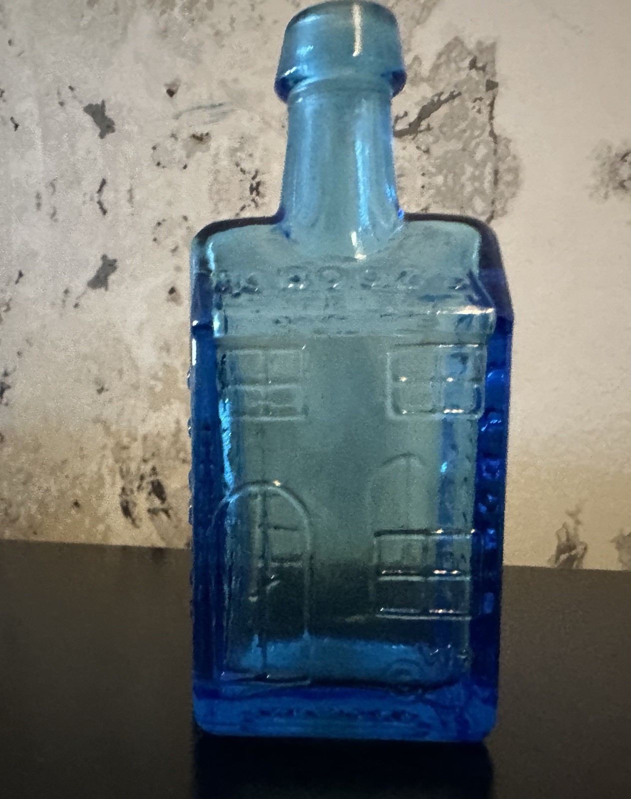 E.C. Booz’s Old cabin Whiskey Bottle Cobalt Blue 3.25’’ 1971