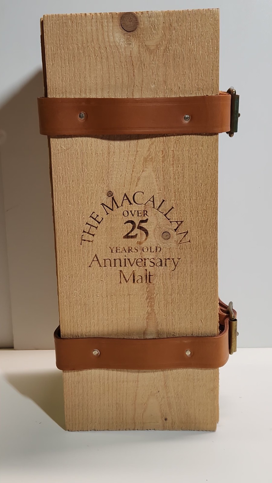 Macallan 25 Yr Anniversary Malt Scotch Whiskey Wooden Box Leather Strap Empty