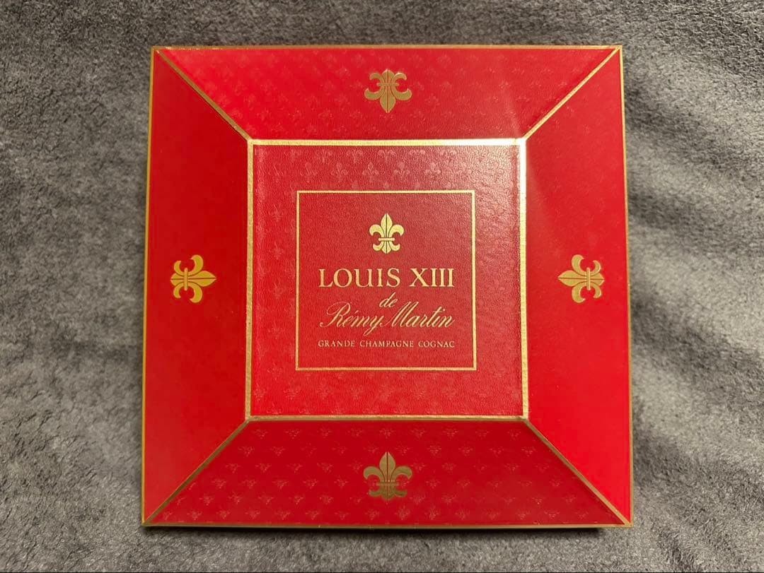 Louis XIII Empty Cristal Bottle BOX Whisky Alcohol Rémy Martin