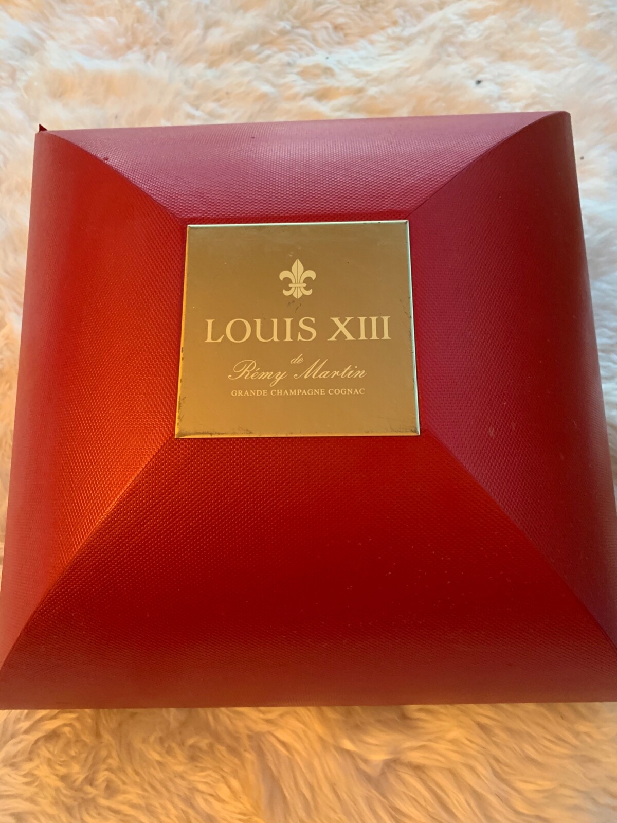 Remy Martin Louis XIII Grande Champagne Cognac Decanter With Stopper & Box 