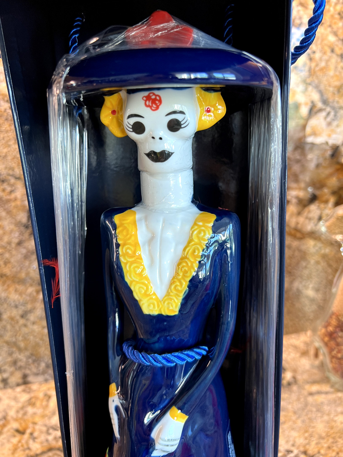 TITA DONA CELIA TEQUILA Ceramic BOTTLE DECANTER Figurine DAY OF THE DEAD Statue