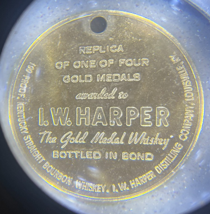 Vintage I.W. HARPER DISTILLING COMPANY, USA VINTAGE REPLICA GOLD MEDAL COIN