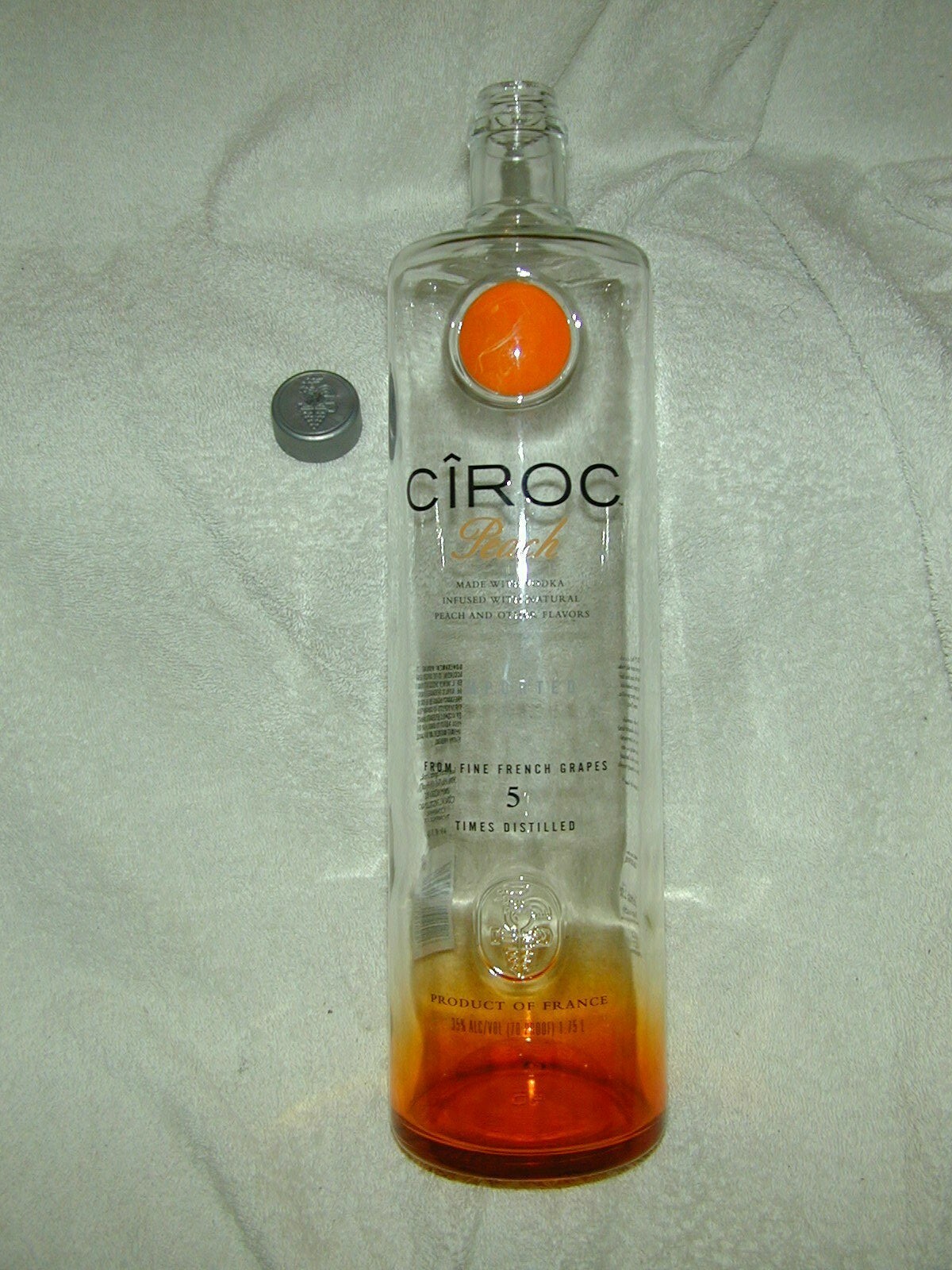 (1) CIROC PEACH 1.75L JUMBO BOTTLE W/CAP HTF EMPTY SOLD «AS IS»