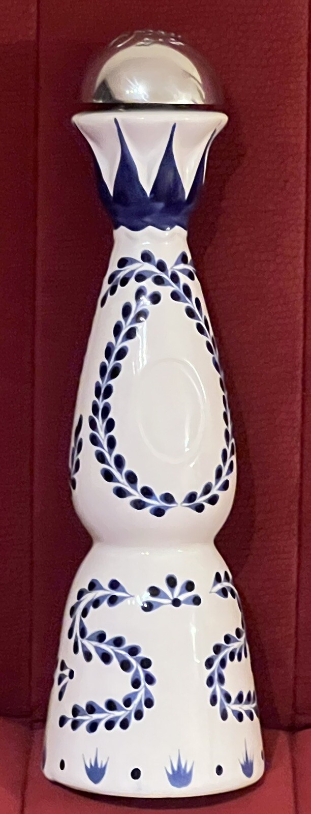 2 CLASE AZUL REPOSADO TEQUILA CERAMIC BOTTLES WITH TOP 750.mL COLLECTION EMPTY