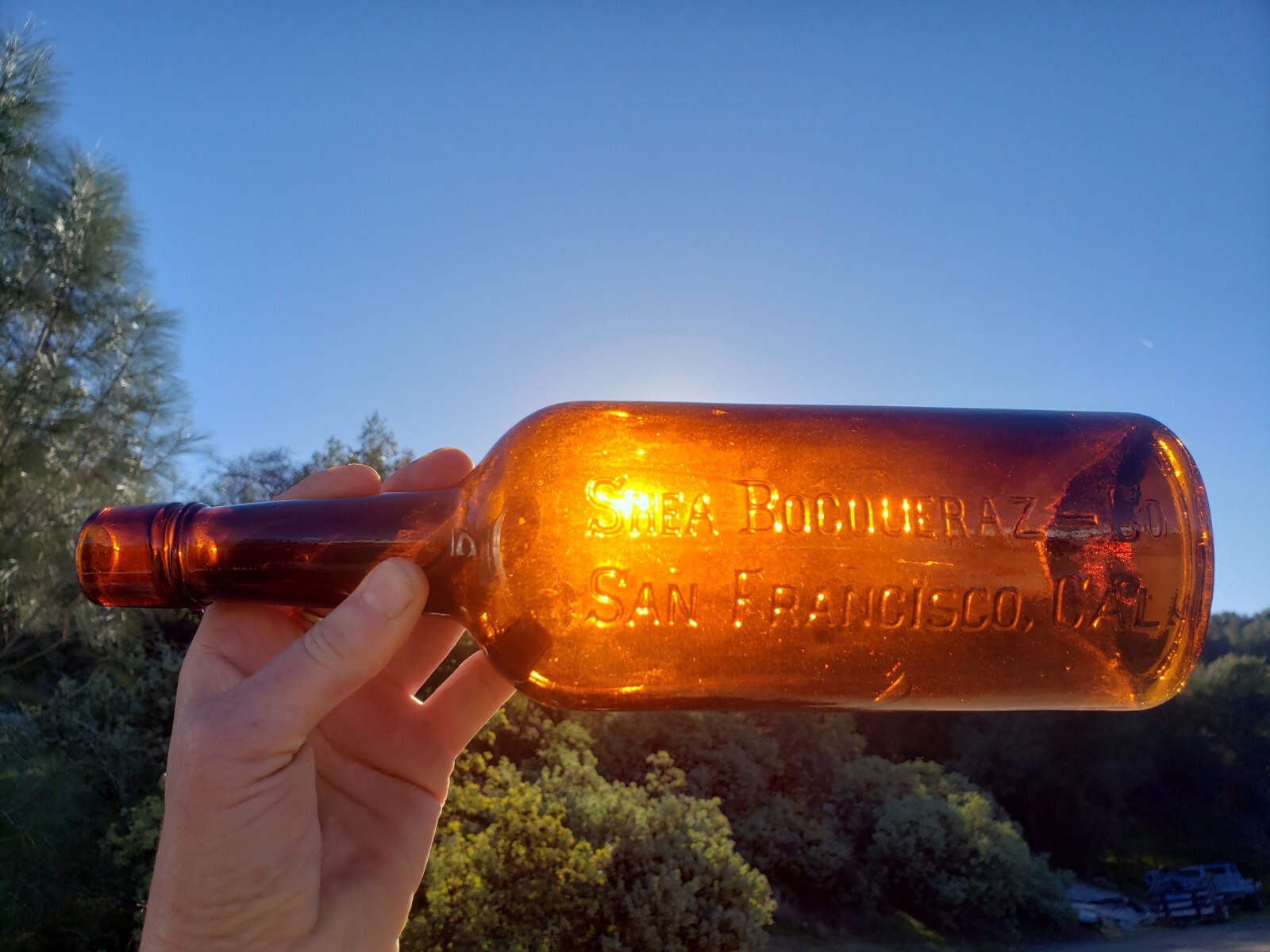 Antique Shea Bogoueraz-Co San Francisco. Cal Dark amber glass bottle 1885-1919