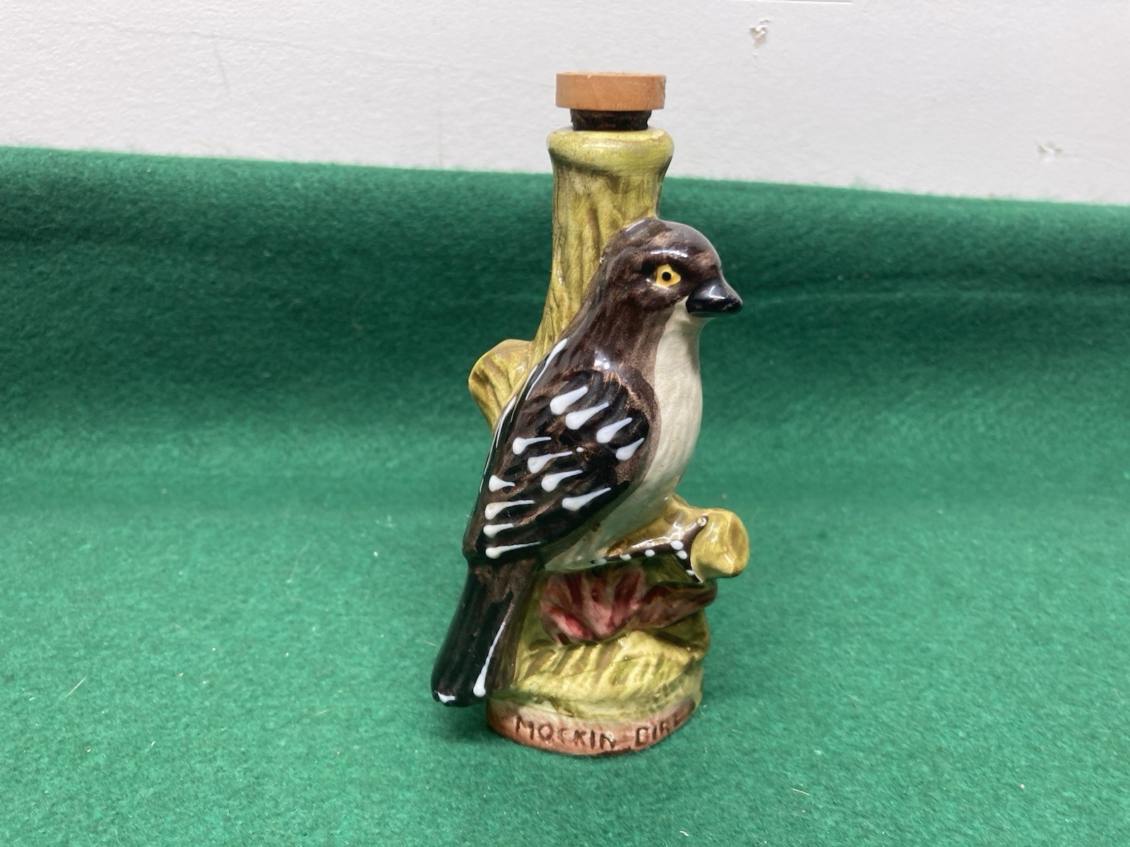VTG 1971 Garnier Mockin Bird Liqueur Bottle Decanter Made It Italy 5 1/2” Tall