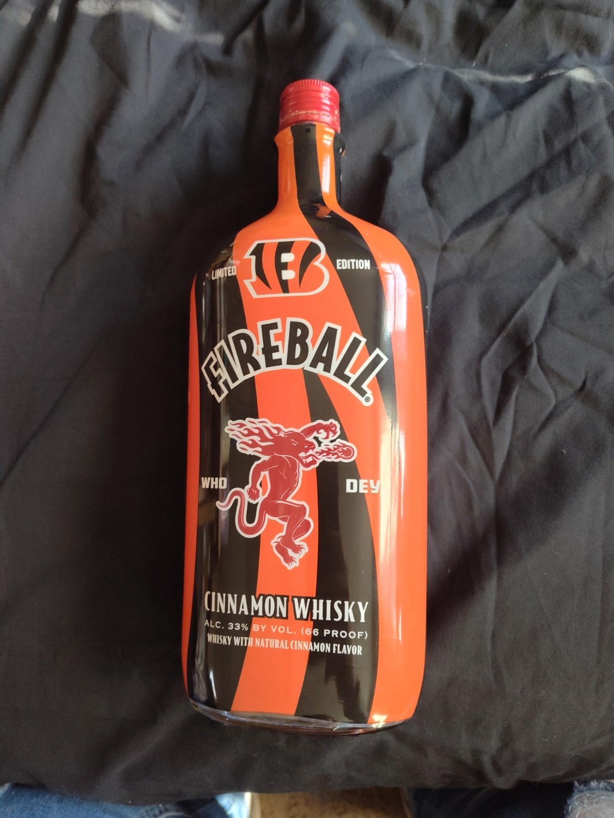 ⭐️⭐️⭐️⭐️⭐️ EMPTY 1L Fireball NFL Cincinnati Bengals ‘Who Dey’ Lim Edition Bottle