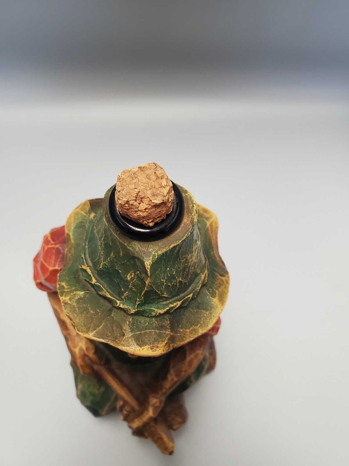 Rare Vtg 1960’s Whiskey Bottle Resin Old Man Wood Chopper w/ Axe Amber Wine Cork
