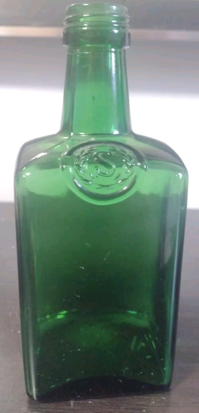 Vintage Squires Gin Ltd London England Large Green Glass Gin Bottle