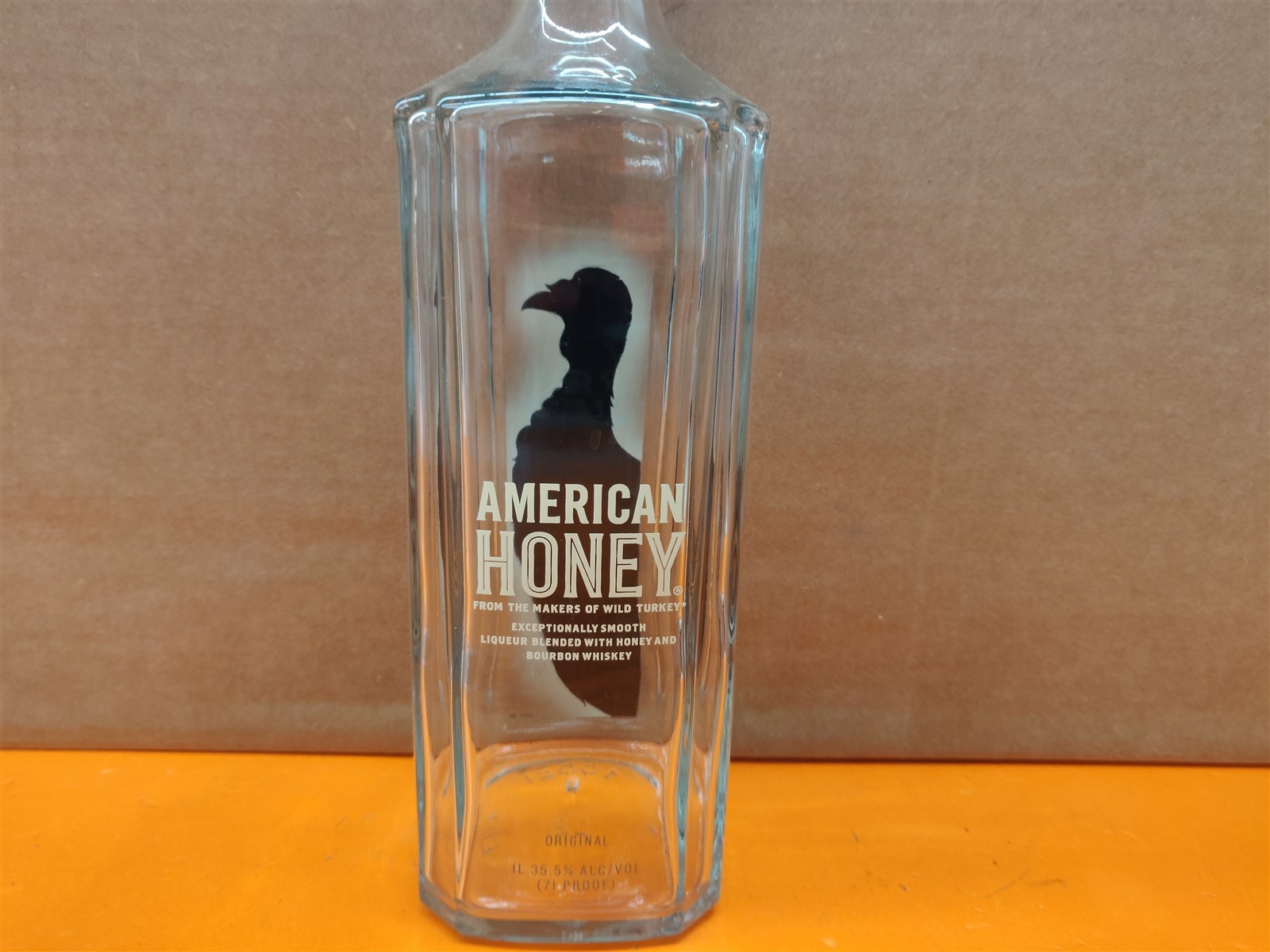 ⭐️⭐️⭐️⭐️⭐️ EMPTY 1L Wild Turkey American Honey Whiskey Bottle for Crafts/Décor