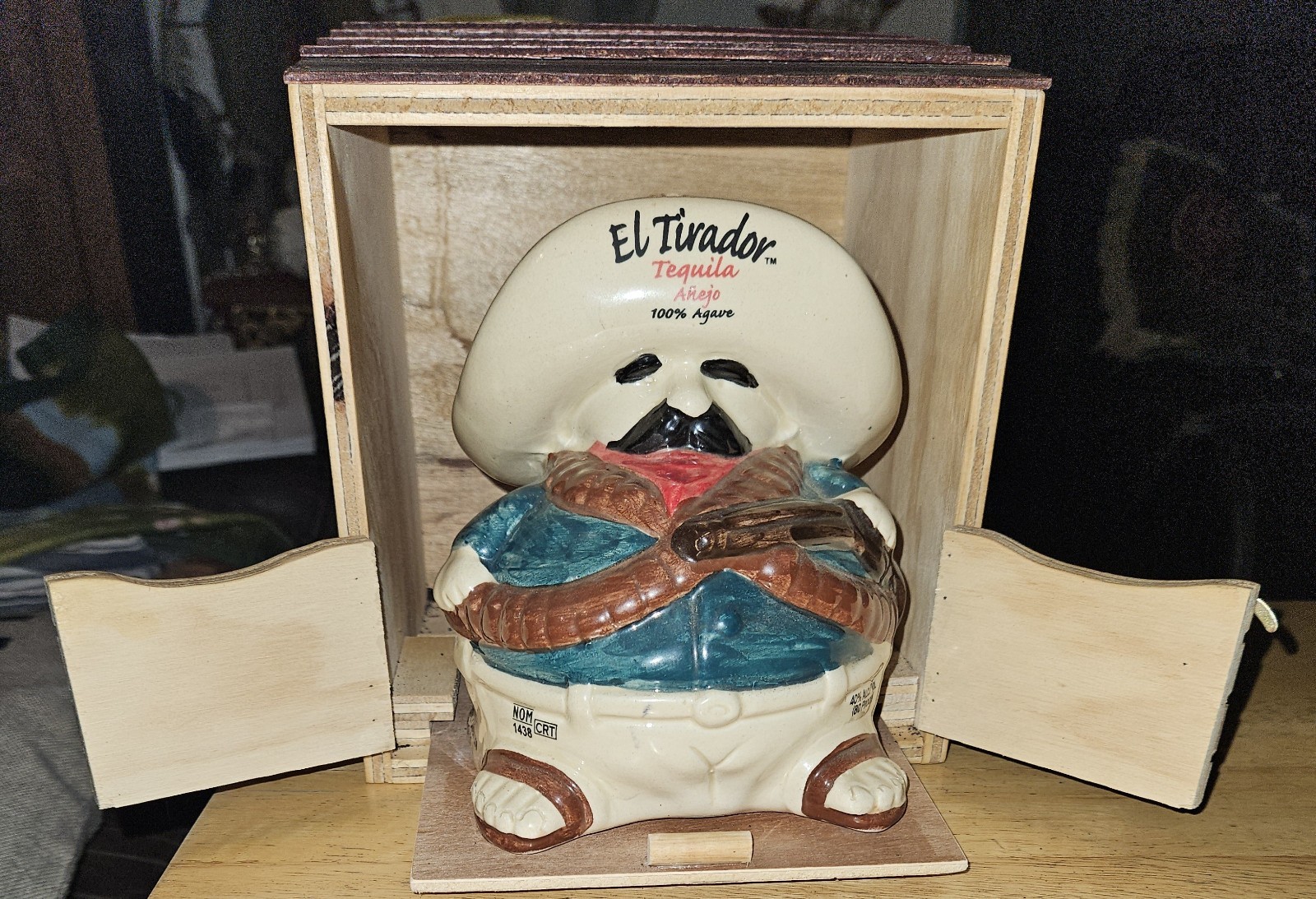 El Tirador «Anejo» + El Tirador «Gold Tequila» Ceramic Empty Tequila Decanter