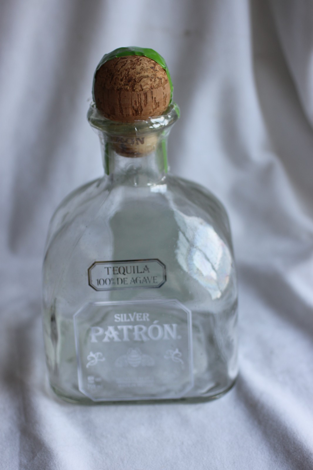 MEXICAN HERITAGE 750 ML PATRON SILVER BOTTLE FOR DISPLAY IN TIN BOX