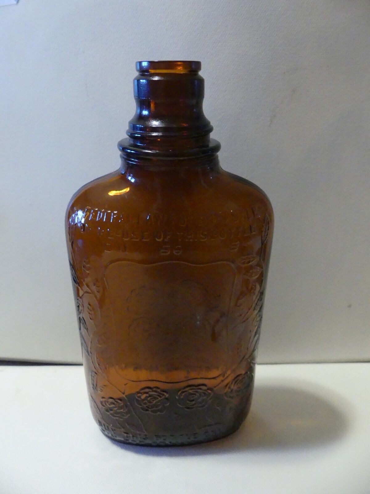 Vintage – 4 Roses Amber Bottle Whiskey Flask Bottle – Embossed D11 56 5