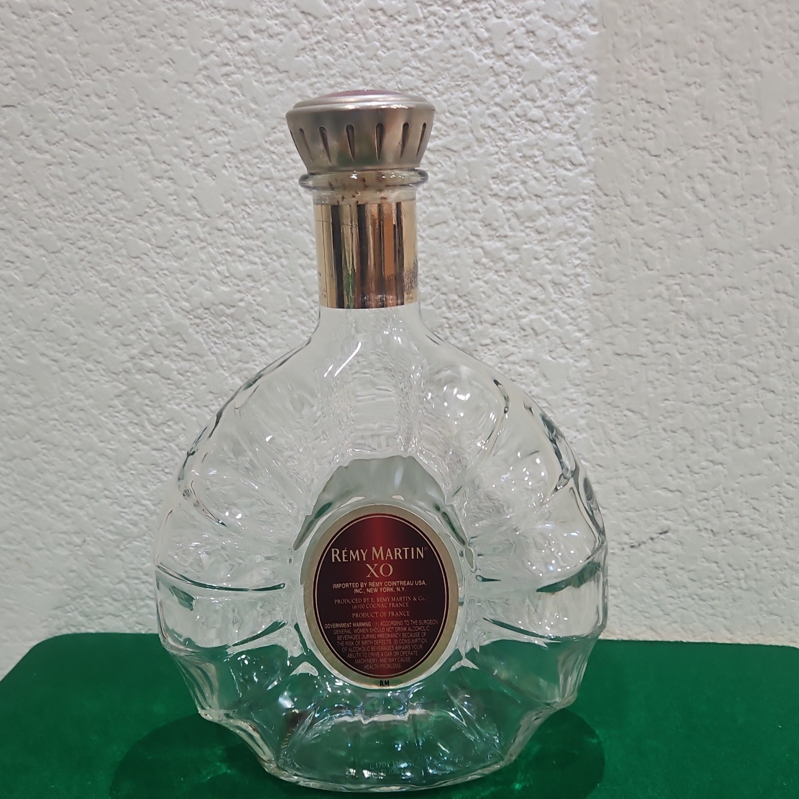 Rémy Martin XO Fine Champagne Cognac Empty Clear Glass Bottle. Rare 1 Liter