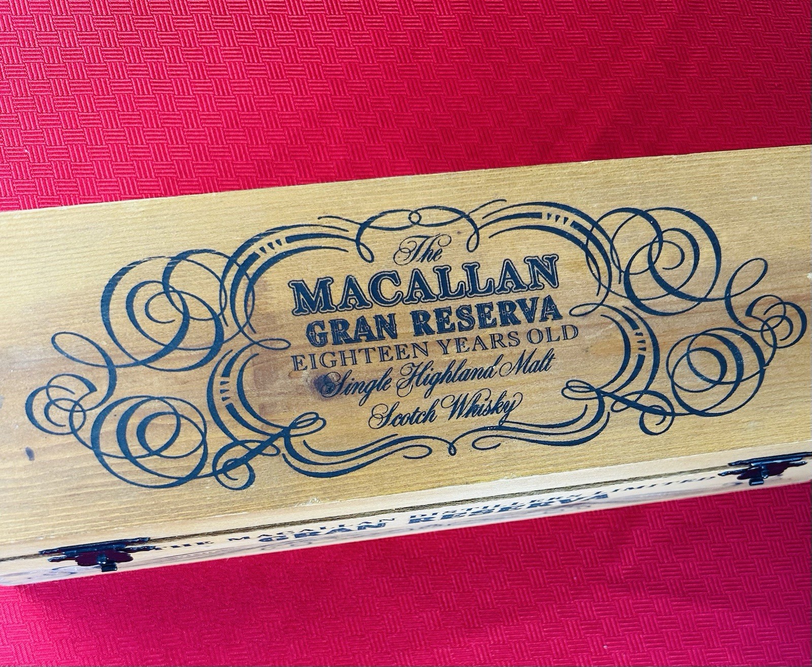 Macallan Gran Reserva 18 Yr 1979 Empty Wood Box Bottled 1997 Scotch Whisky