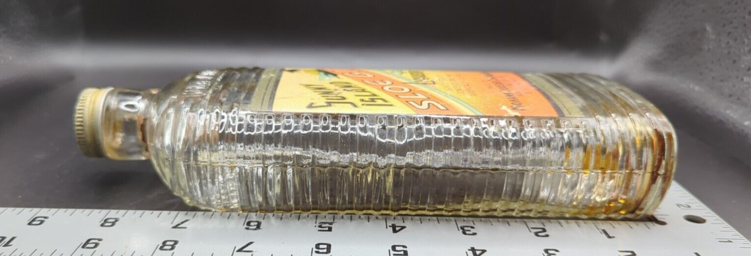 Sunny Island Sloe Gin Bottle made by Mohawk Liqueur Detroit w/ New York License