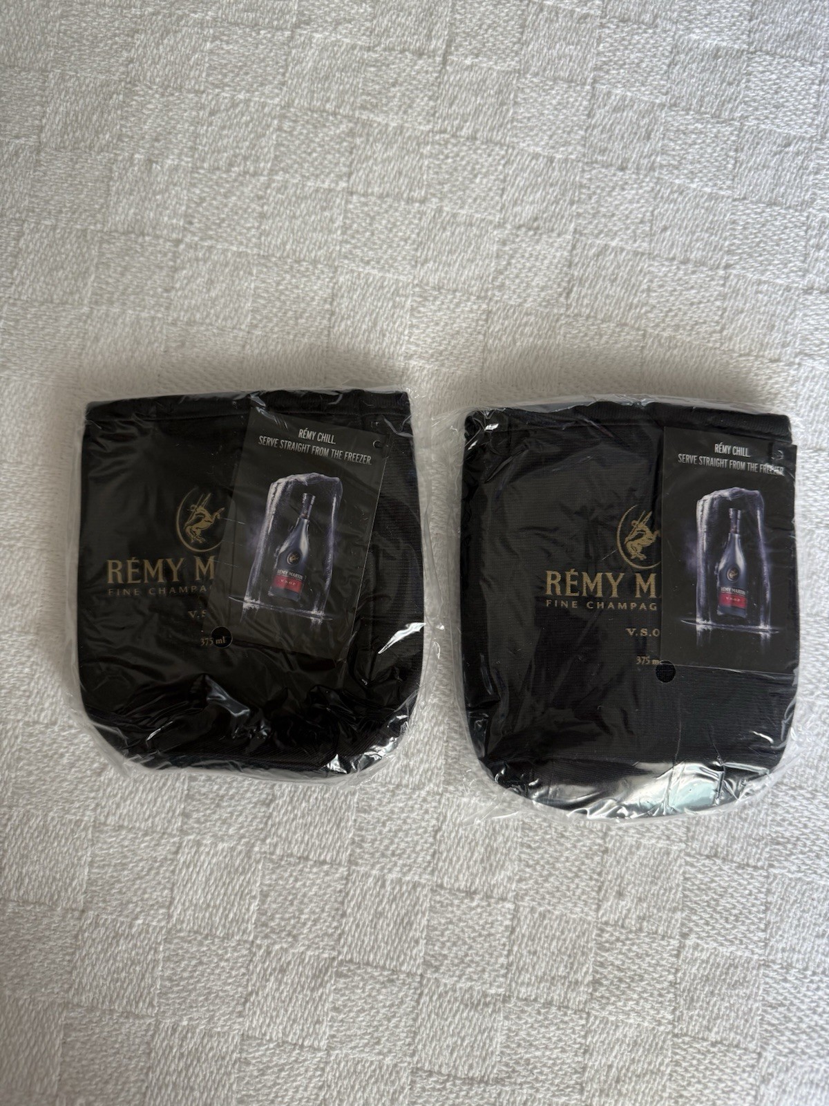 NEW! Set of 2 REMY MARTIN 375ml VSOP Premium Bottle KOOZIE NEOPRENE Collectable