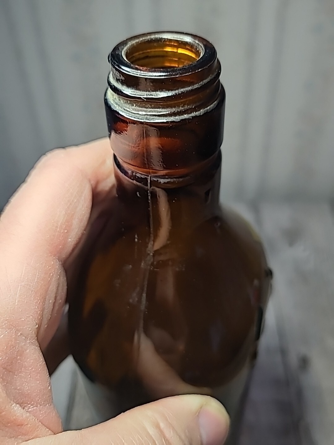 Vintage 1960’s Amber/Brown AA Whiskey Bottle. Screw Top.Anchor Hocking