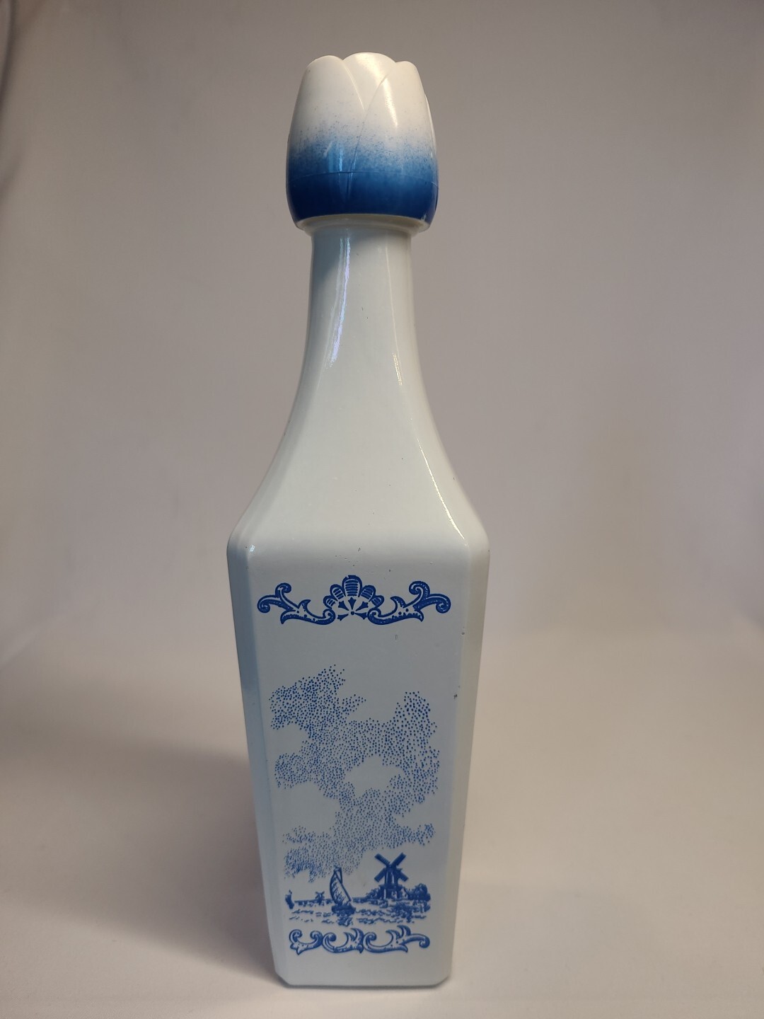 Vintage Vandermint Empty Glass Liquor Bottle Tulip Cap Dutch Windmill Blue White