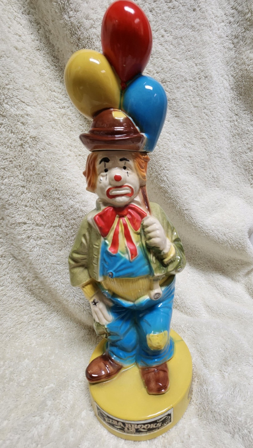 1973 KENTUCKY STRAIGHT BOURBON EZRA BROOKS CLOWN DECANTER HERITAGE CHINA EMPTY