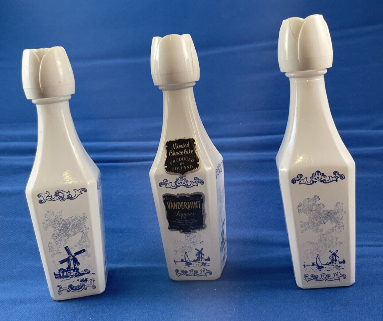 3 Vandermint Liqueur Minted Chocolate Holland Decanter Bottles, White Top, empty