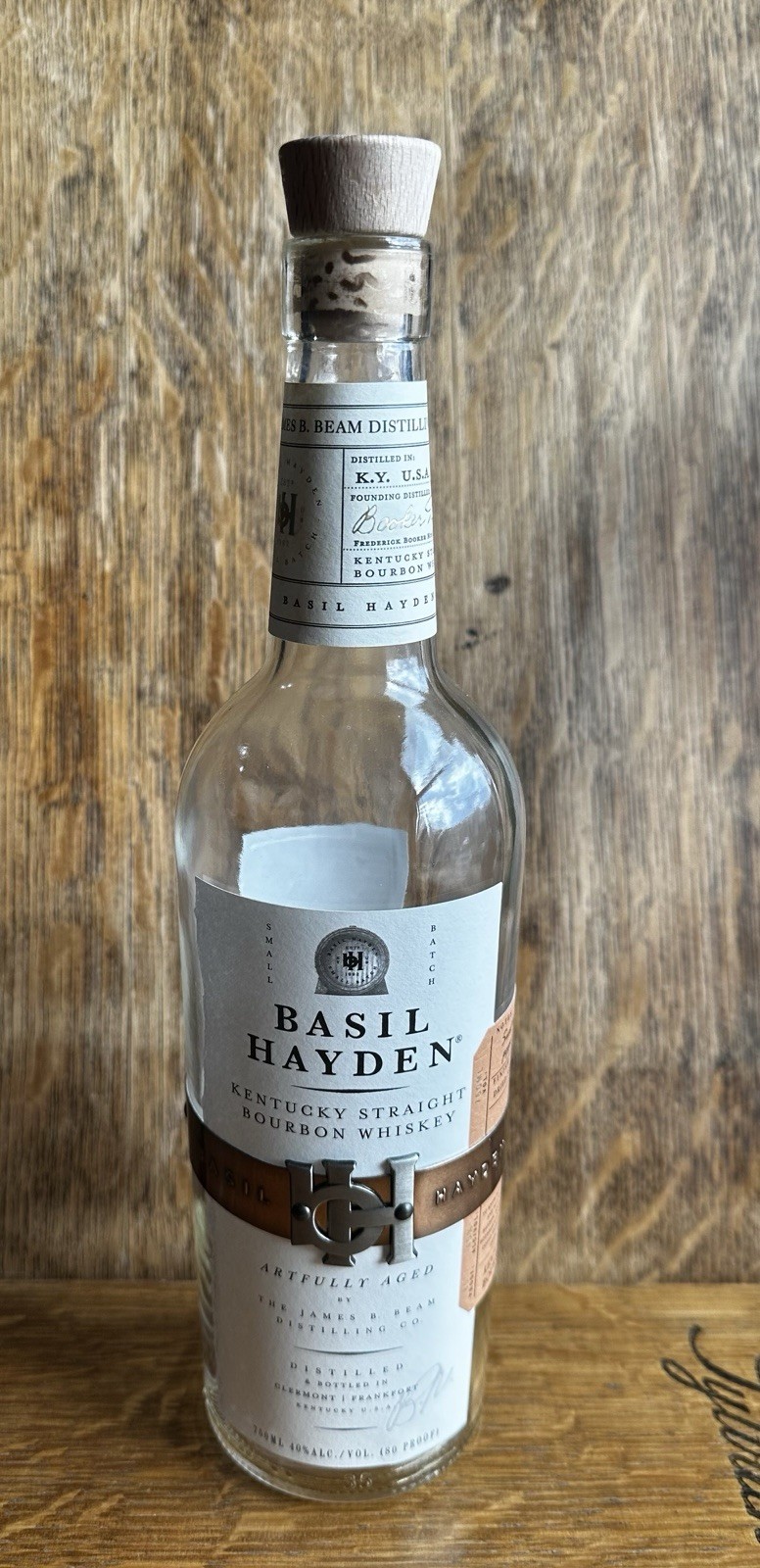 BASIL HAYDEN KENTUCKY STRAIGHT BOURBON WHISKEY SMALL BATCH BOTTLE W/CORK 750ML
