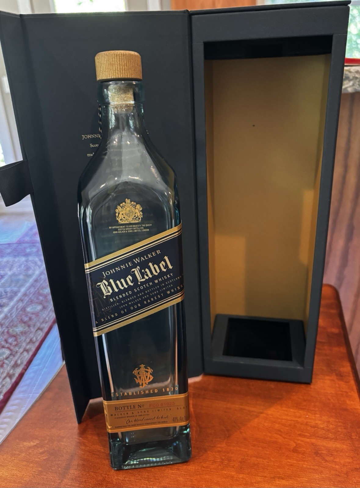 Johnnie Walker Blue Label 750ml Empty Bottle and Box Decanter Display