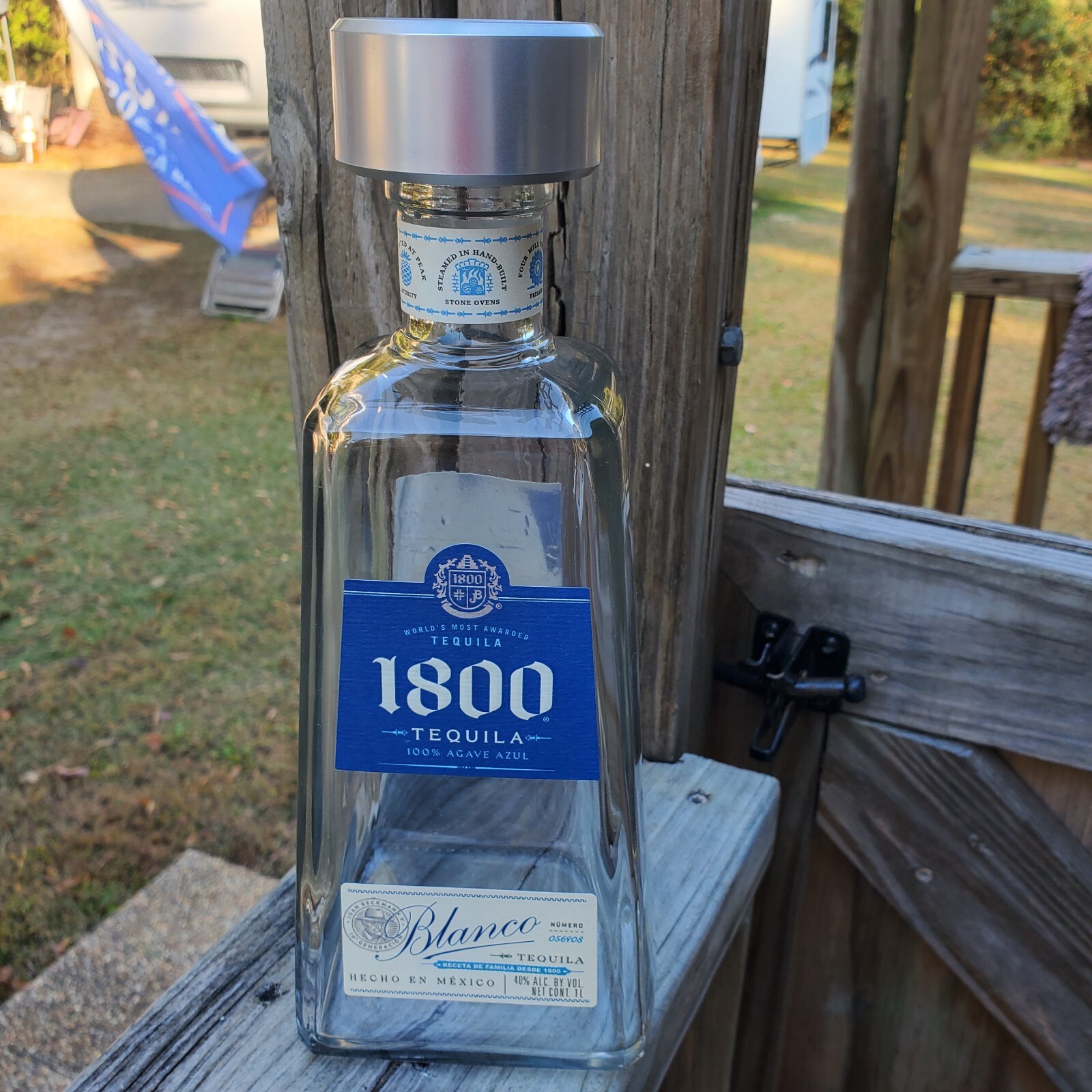 1800 Tequila Blanco EMPTY 1 Liter Silver Clear Bottle Crafts Decor Props