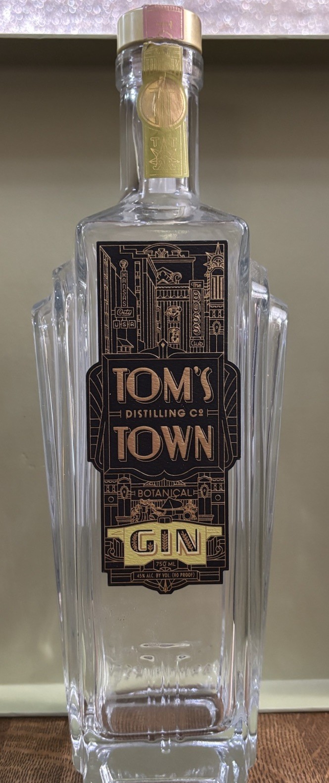 Tom’s Town Distilling Co Art Deco Empty Gin Bottle 750 Ml Missouri