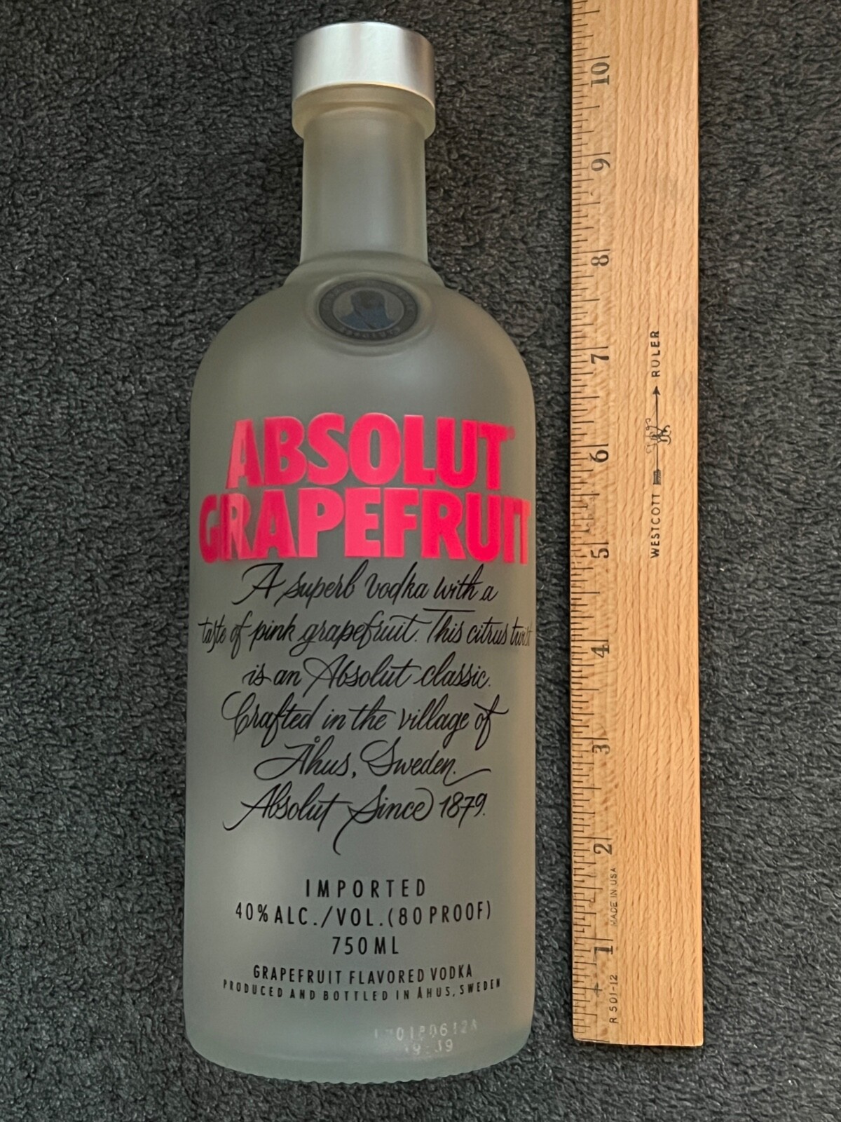 Absolut Grapefruit Vodka Bottle Frosted Glass Pink Letters EMPTY 750ml
