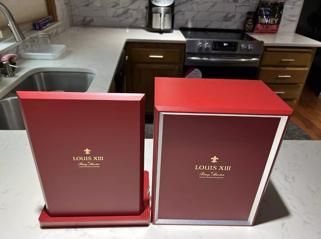 Empty Remy martin louis xiii bottle + Box Bacarat Top 750 ML , Louis XIII COLLE