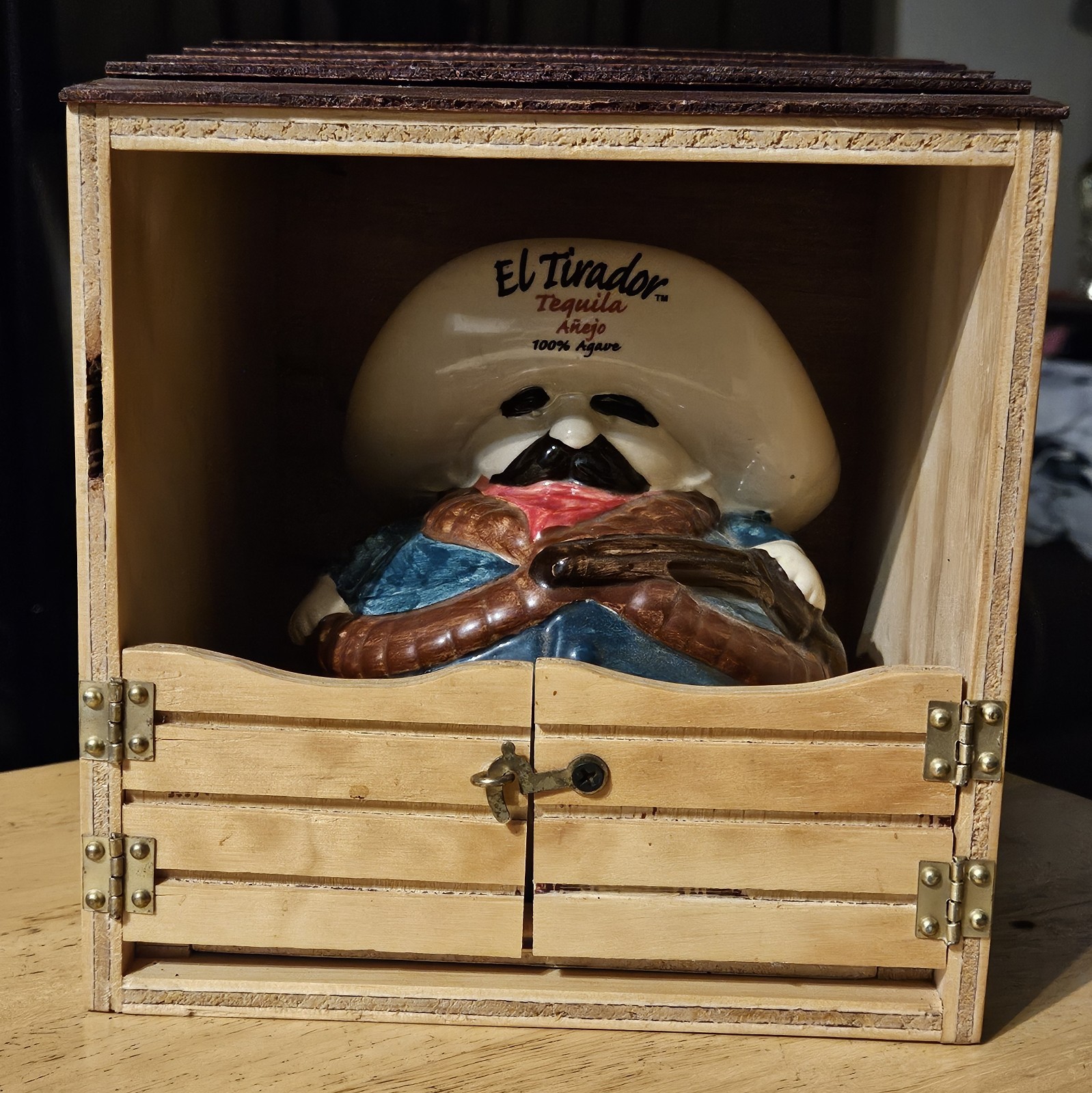 El Tirador «Anejo» + El Tirador «Gold Tequila» Ceramic Empty Tequila Decanter