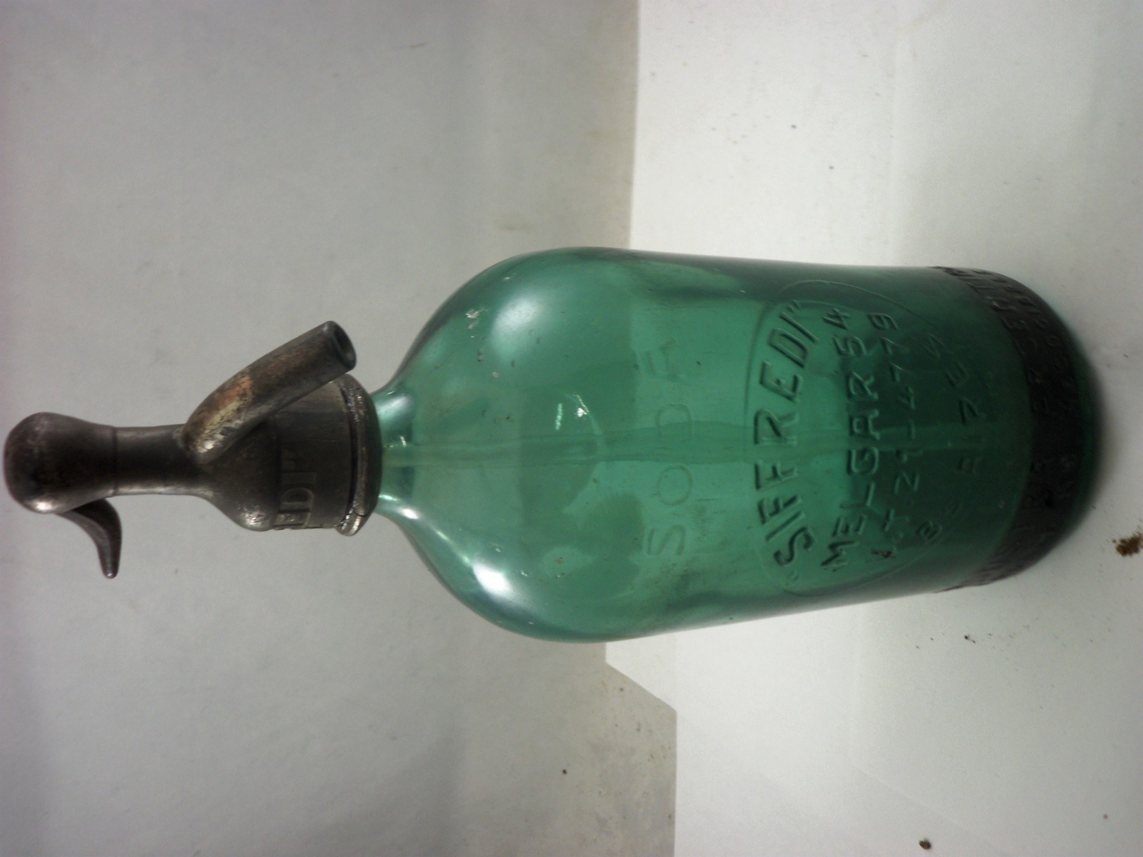 siffredi melspar 54 buenos Aries teal seltzer bottle nice