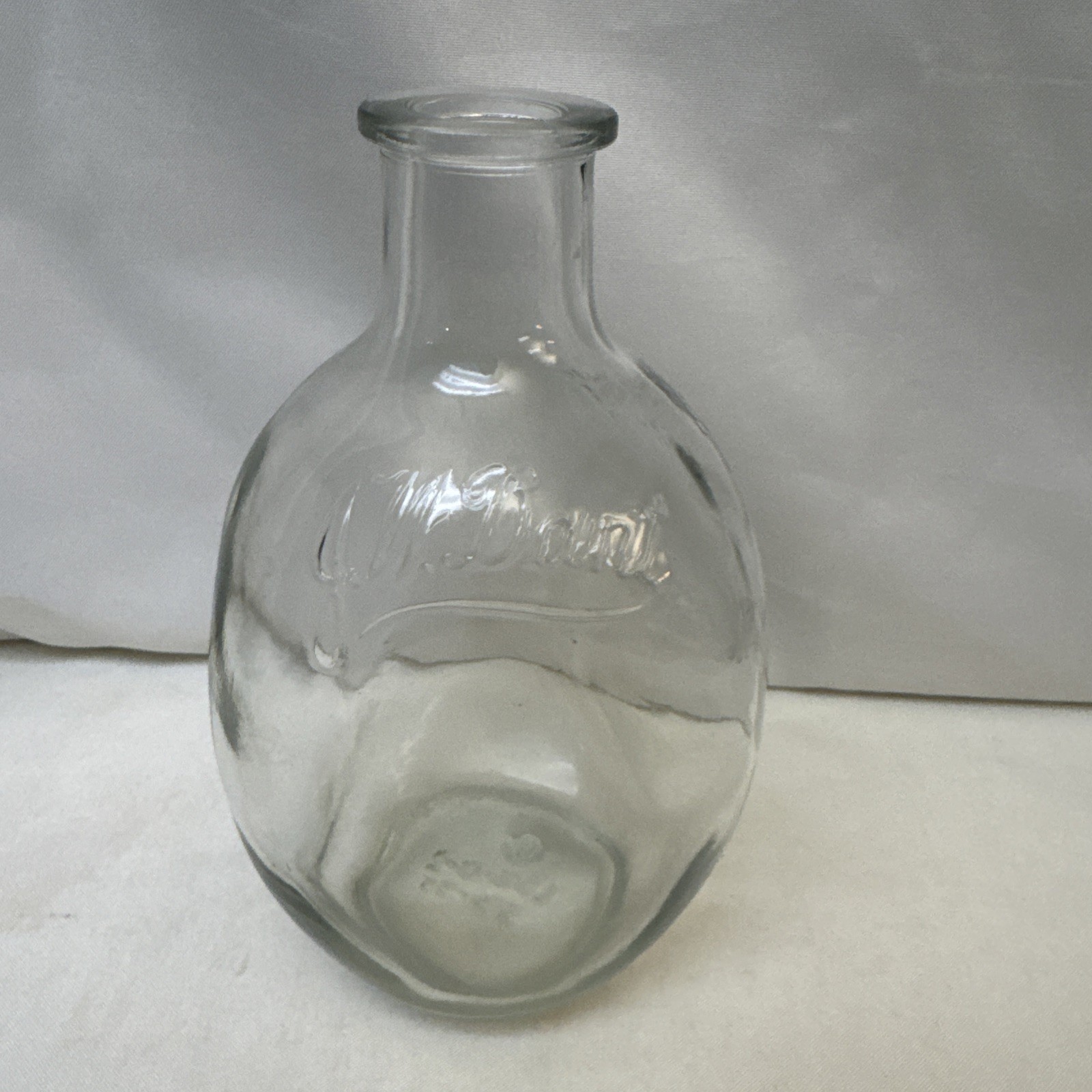 JW Dant Whiskey Bottle 7.5” Dent Pinch Sides Owens Illinois Glass Makers Mark IO