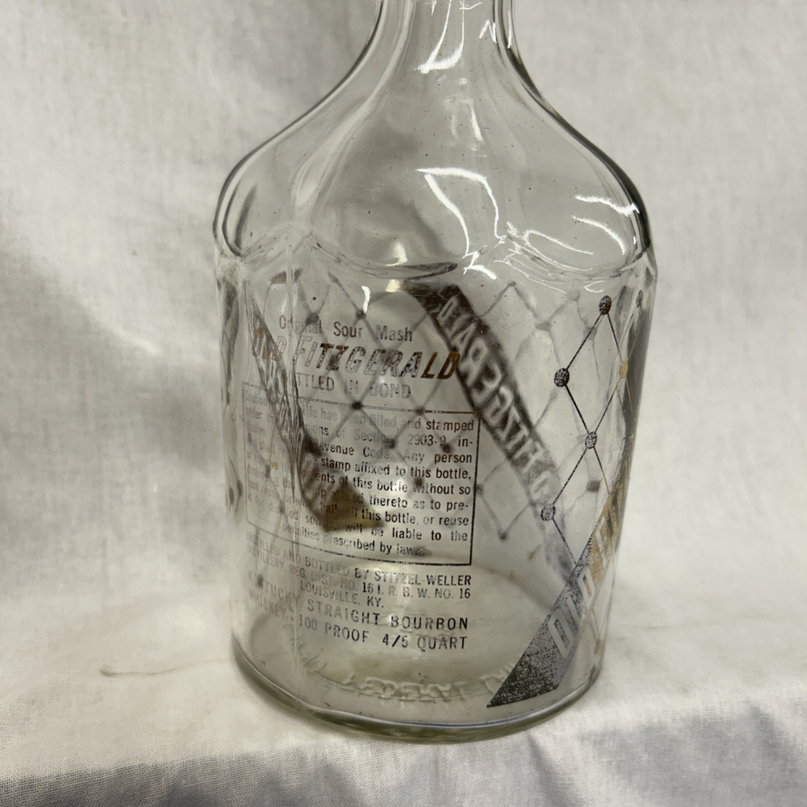Vintage Old Fitzgerald Gold Leaf Bourbon Whiskey Bottle Never Seen Another RARE