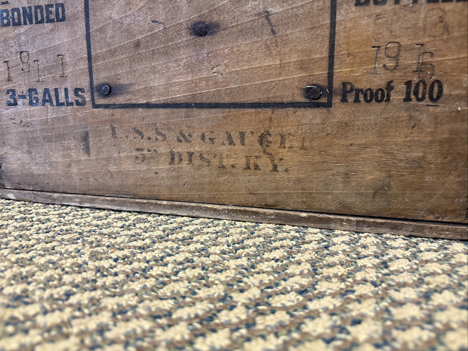 Antique Henry Sutherland Distillery Crate Kentucky Whiskey Foster Wood Box 1916