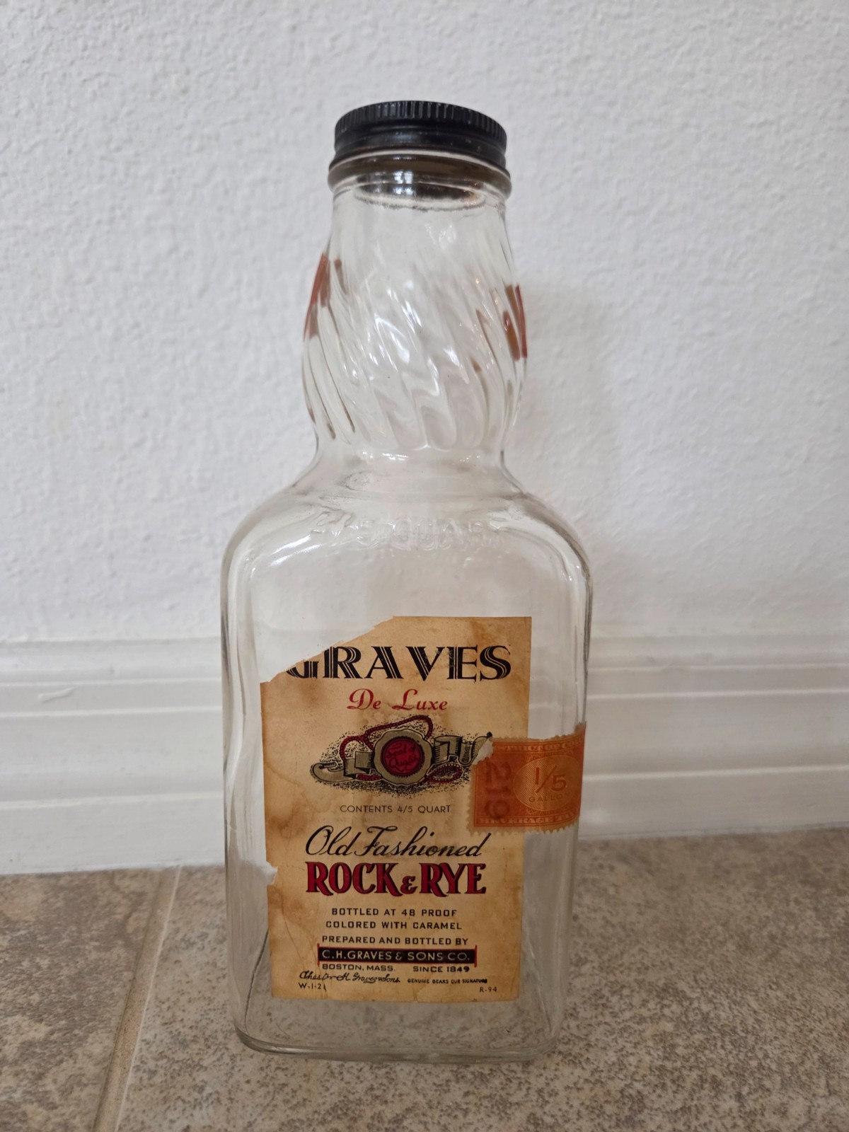 Vintage Graves De Luxe Old Fashioned Rock & Rye 1/5 Gallon Glass Bottle, Empty