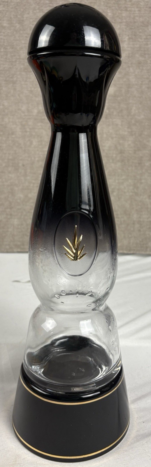 Class Azul Tequila-ultra premium gold-Hand Crafted Stunning – 750 ML – Empty