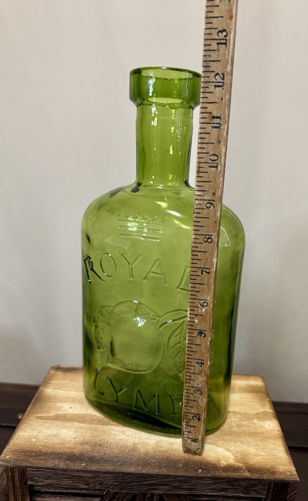 Vintage Royall Lyme 12” Green Glass Display Bottle Made England Advertising